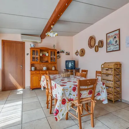 Villa Splendida Con Piscina *