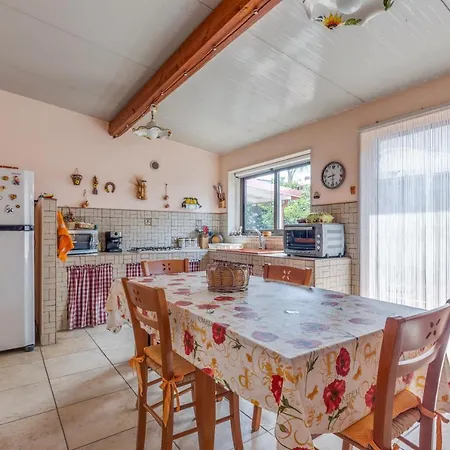 Splendida Con Piscina Villa
